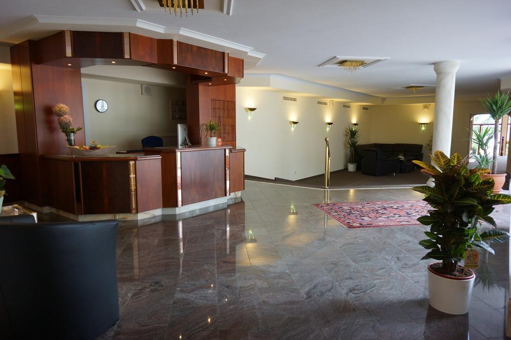 Hotel Loroesch Bad Orb Esterno foto